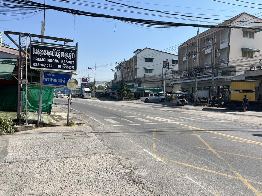 อาคารตึกแถว 2 ชั้น 2ห้องนอน 2ห้องน้ำ เขต แหลมฉบัง อ.ศรีราชา จ.ชลบุรี 8