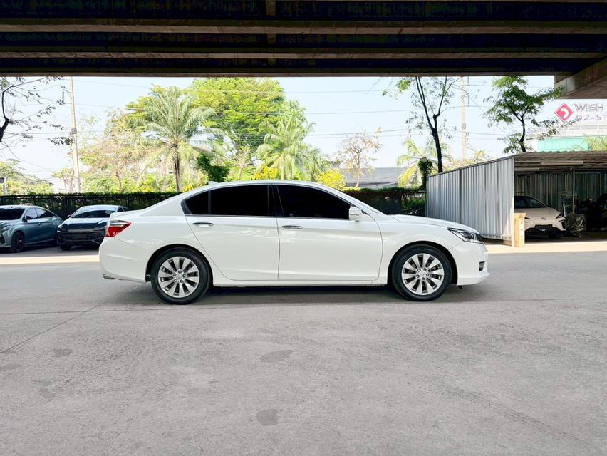 Honda Accord 2.0E AT ปี 2013  เพียง279,000บาท เบาะไฟฟ้าคู่หน้า ไมล์128xxx สวยพร้อมใช้ ยางปี2025 เครื่องยนต์เกียร์ช่วงล่างดี แอร์เย็นฉ่ำ *ดูรถกทม ซอยปร รูปที่ 6
