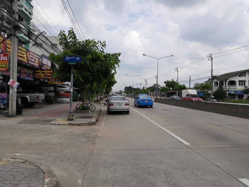 ที่ดินเปล่า 110 ตารางวา ถ.เลียบวารี ซอย วารี31 1