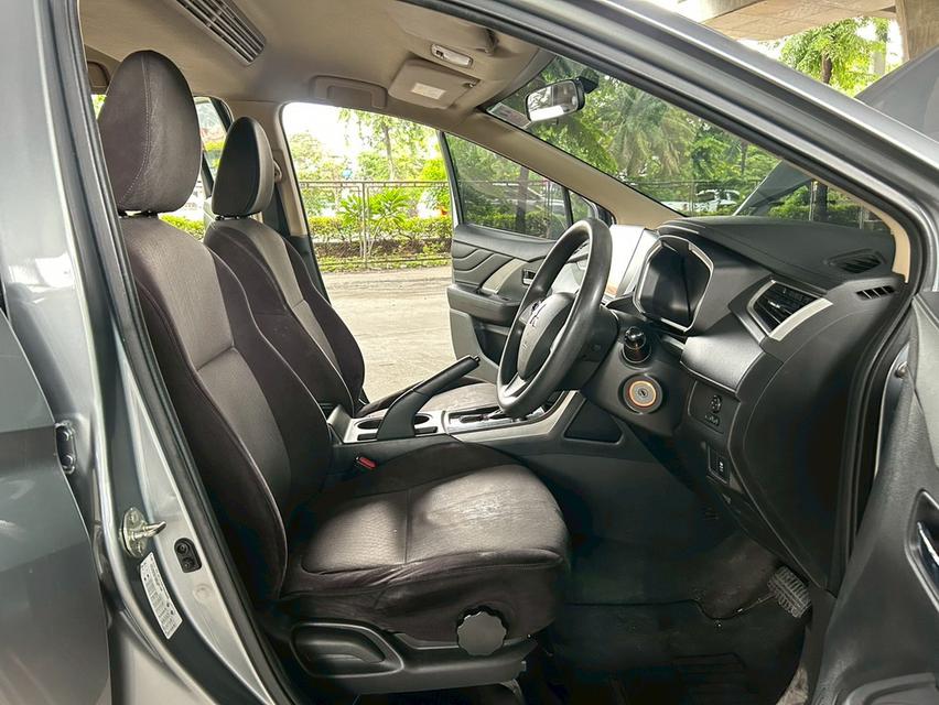 ขายรถ Mitsubishi Xpander 1.5GLS ปี 2019 สีเทา เกียร์ออโต้ 9