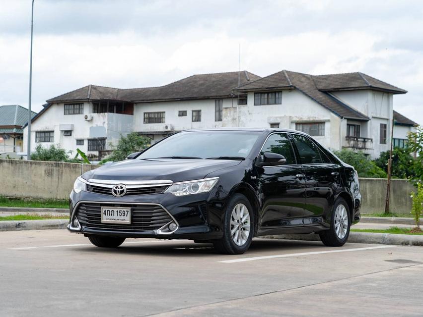 ขาย Toyota Camry 2.0G ปี15 6