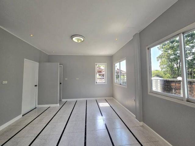 ขายบ้านเดี่ยว สีวลี รังสิต 1 หลังมุม รีโนเวทใหม่ พร้อมอยู่ ทำเลดีใกล้ฟิวเจอร์พาร์ค 4