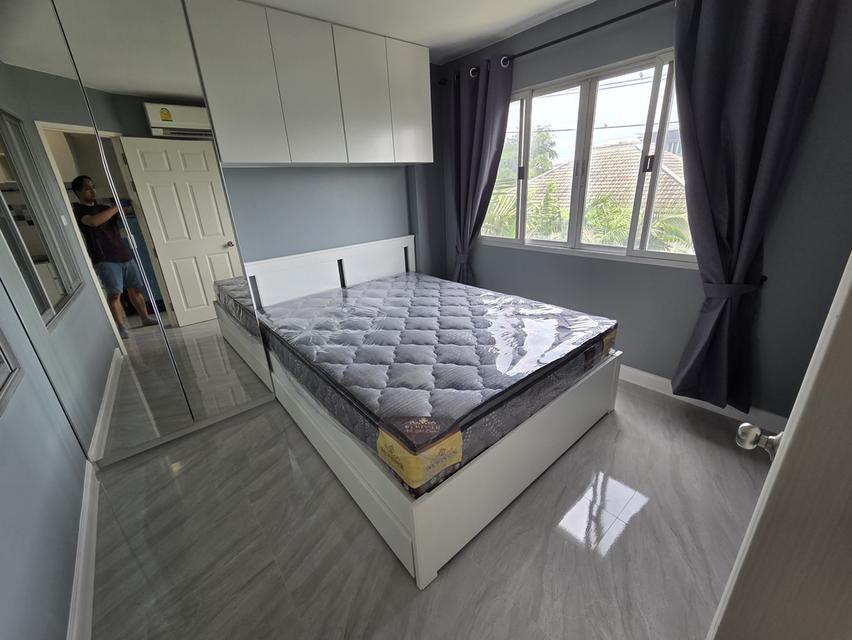 ลุมพินี คอนโดทาวน์ หลักสี่-รามอินทรา ปรับปรุงใหม่ อาคาร E-2 ชั้น3 ขนาด 28.5 ตร.ม. ราคา 1.49 ล้านบาท 2