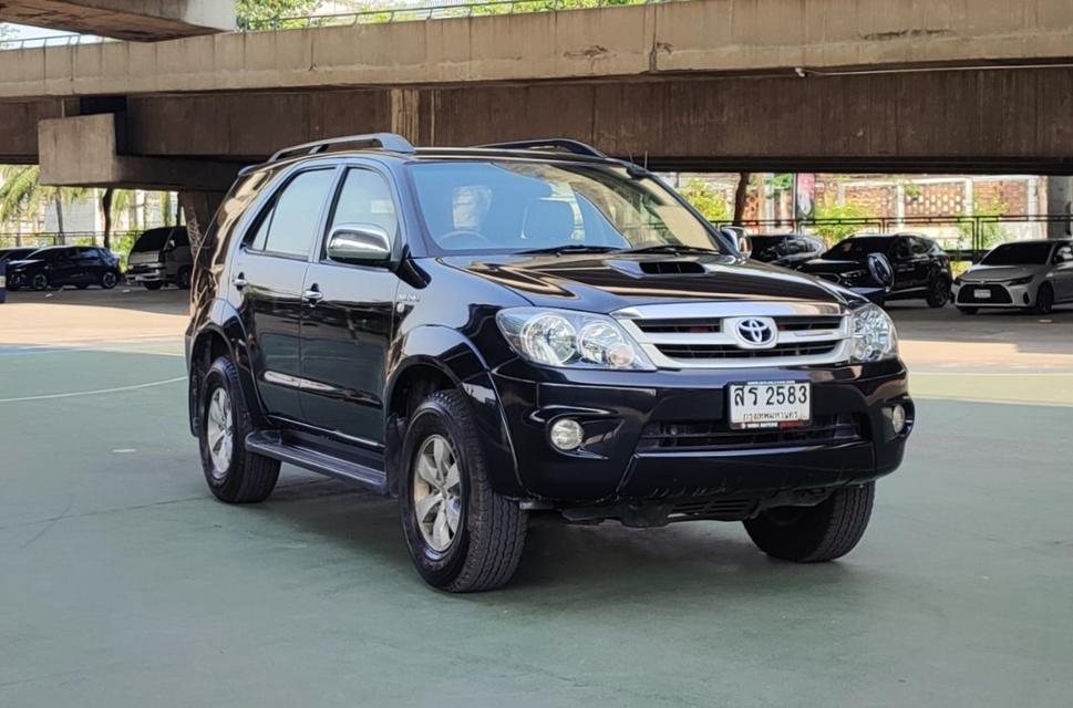 Toyota Fortuner 3.0 V 4WD Auto ปี 2006  1