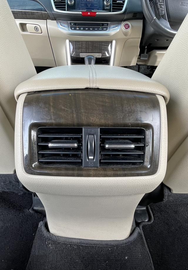 รหัสรถ AP9069 Honda Accord 2.0 EL ปี 13 15