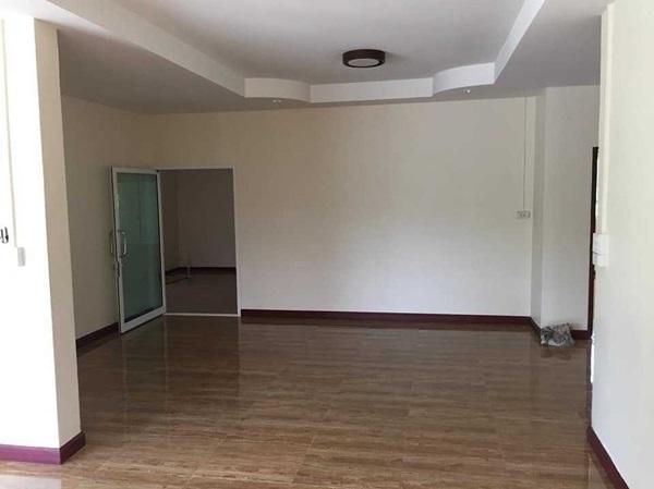 ให้เช่าบ้านเดี่ยว พื้นที่ 1 ไร่ อ.พนัสนิคม จ.ชลบุรี ใกล้ร้านสะดวกซื้อ 7/11 มินิบิ๊กซี โลตัส ซีเจ โทร 0879556066 11