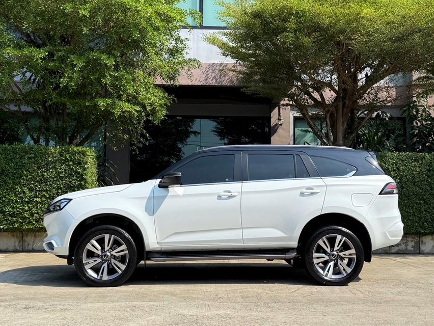 2024 ISUZU MU-X 3.0 ULTIMATE 4WD รถมือเดียวออกป้ายแดง รถวิ่งน้อยเพียง2X,XXX KM เข้าศูนย์ทุกระยะ ไม่เคยมีอุบัติเหตุครับ รูปย่อยที่ 4