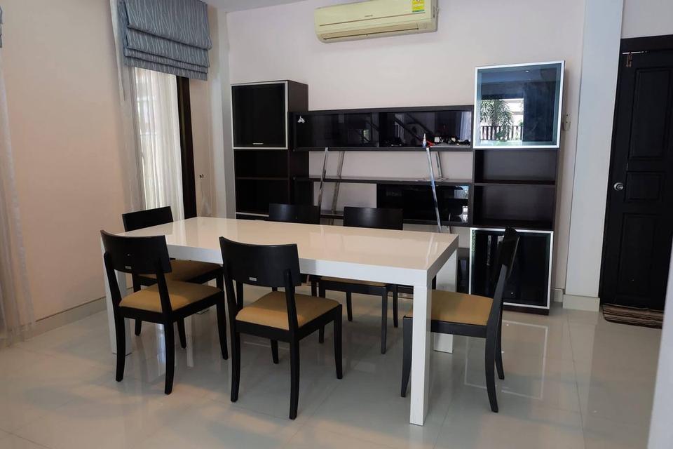 For rent pool villa European home place 6