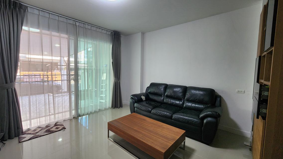 ทาวเฮ้าส์หมู่บ้านศุภาลัยวิลล์ เพชรเกษม 69 9