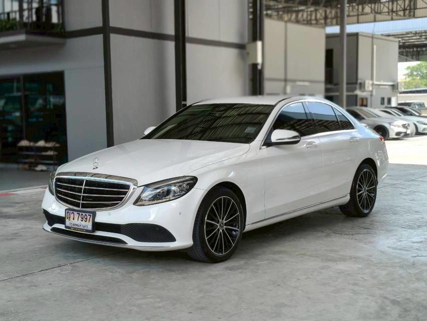 รหัสรถ KPC7997 Benz C220d Exclusive 2019 (ดีเซล) สีขาว หายาก สภาพเยี่ยมแบบนี้ด้วย