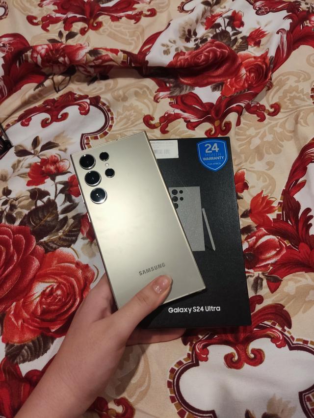 New Samsung S24 Ultra  6