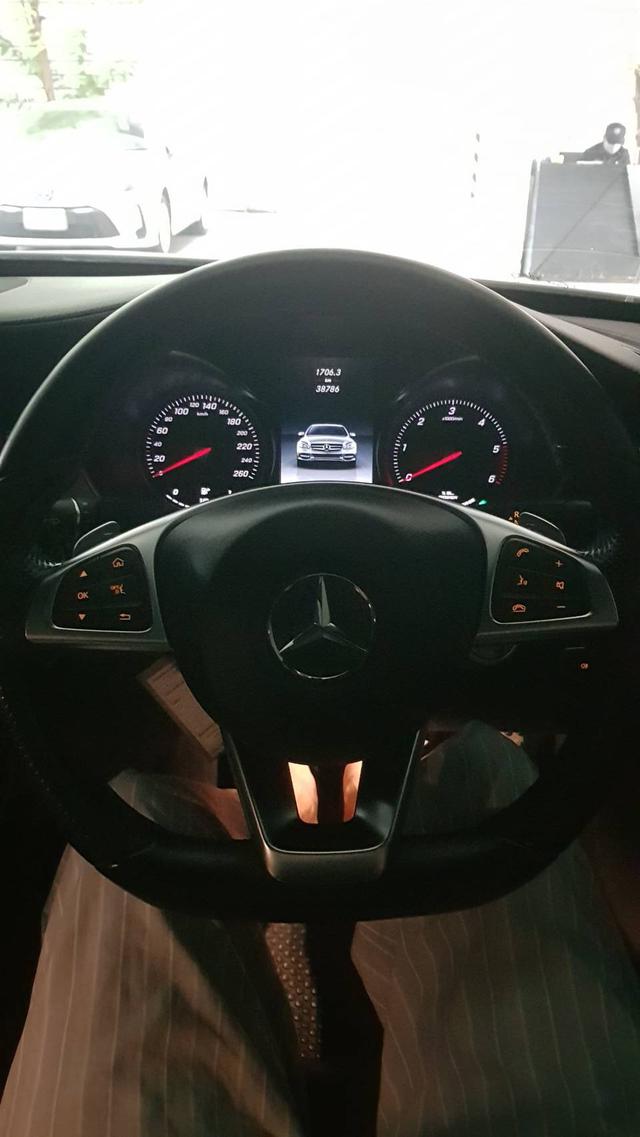 Benz C300  6