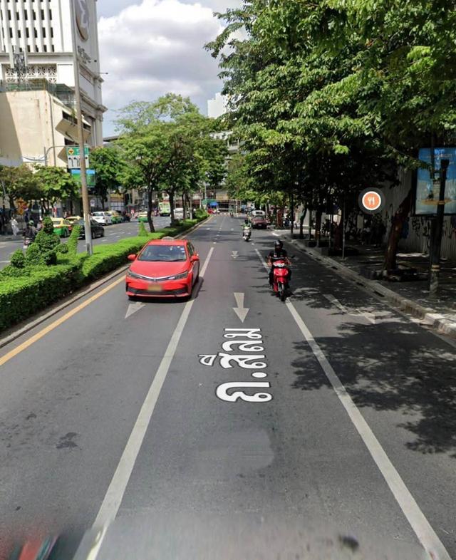#ขายที่ดินติดถนนสีลมตรงข้ามโรงพยาบาลเลิดสิน ถนนสีลม เขตบางรัก​ กรุงเทพมหานคร ขนาด​ที่ดิน​3-0-12.2ไร่(1,212.2ตรว.)​  2