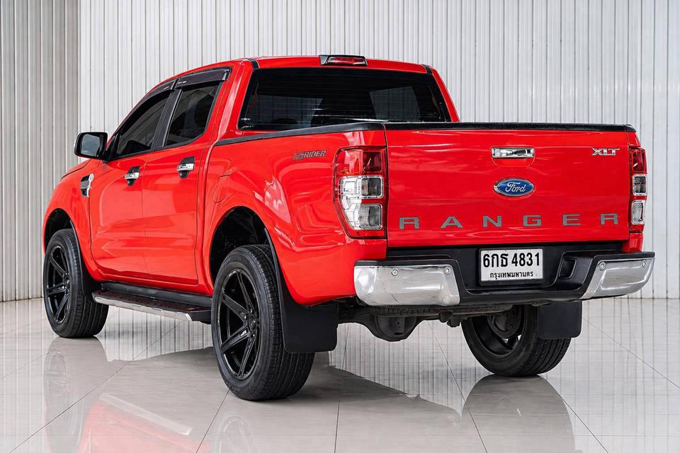 FORD RANGER, 2.2 XLT ปี 2017 สีแดง โฉม HI-RIDER DOUBLE CAB รูปที่ 6