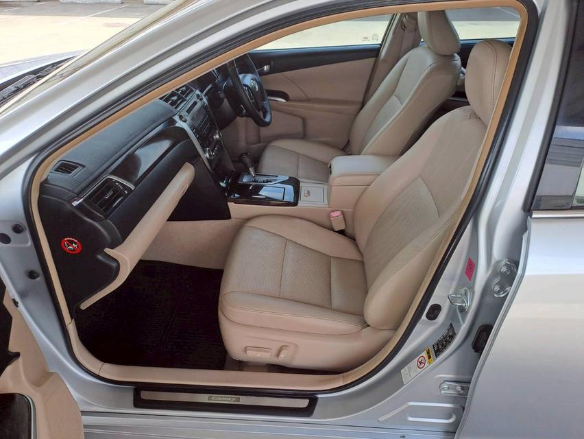 TOYOTA CAMRY 2.5 Hybrid CD ปี2014 17