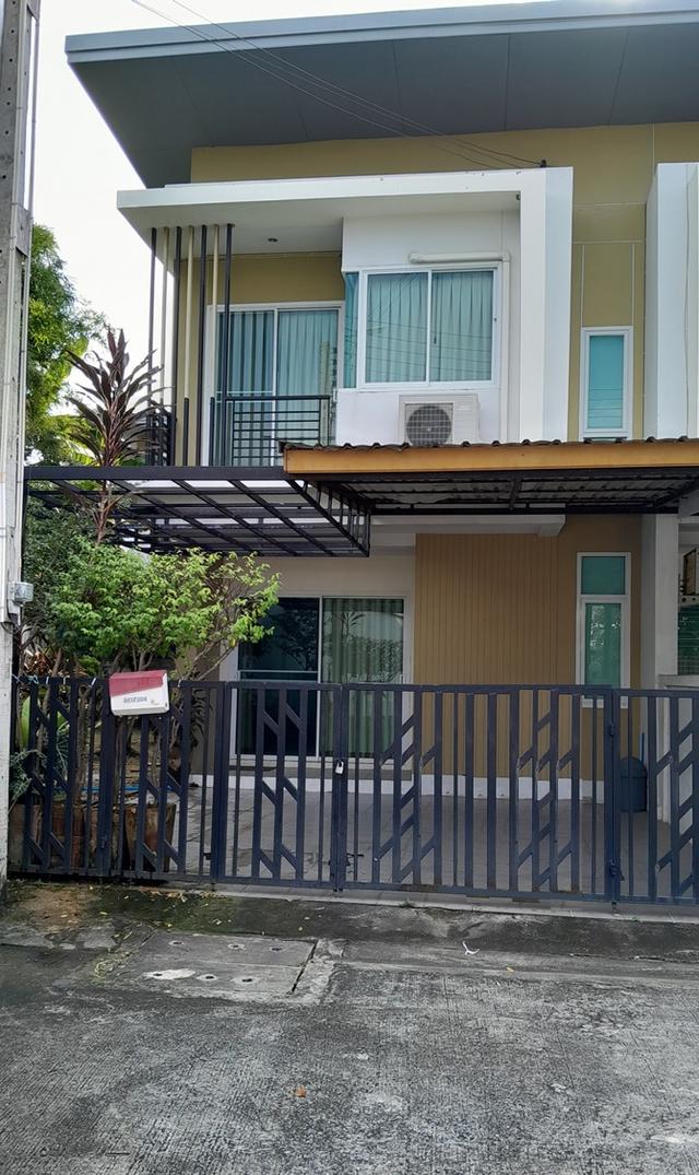 ขายทาวน์เฮ้าส์  หมู่บ้านเดอะซีซั่น วัลเลย์ 1 ใกล้สวนเสือศรีราชา 1