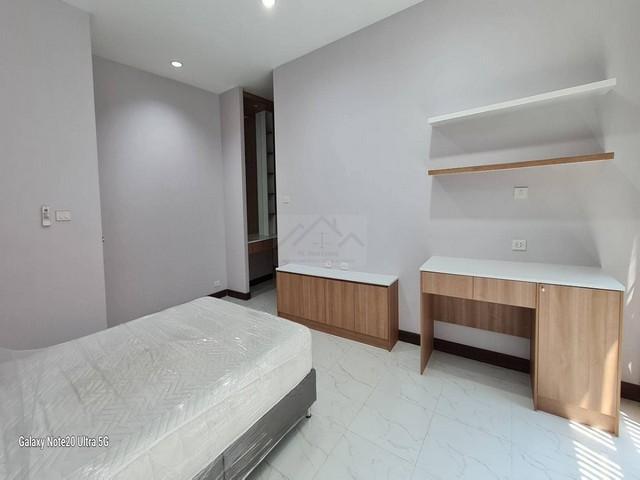 ให้เช่า บ้าน โฮมออฟฟิศหรู 3 ชั้น 730 ตรม. ใจกลางสุขุมวิท สุขุมวิท71 ซอยปรีดีพนมยงค์ 26 ใกล้ทางด่วน ใกล้ BTS พระโขนง Home office 9