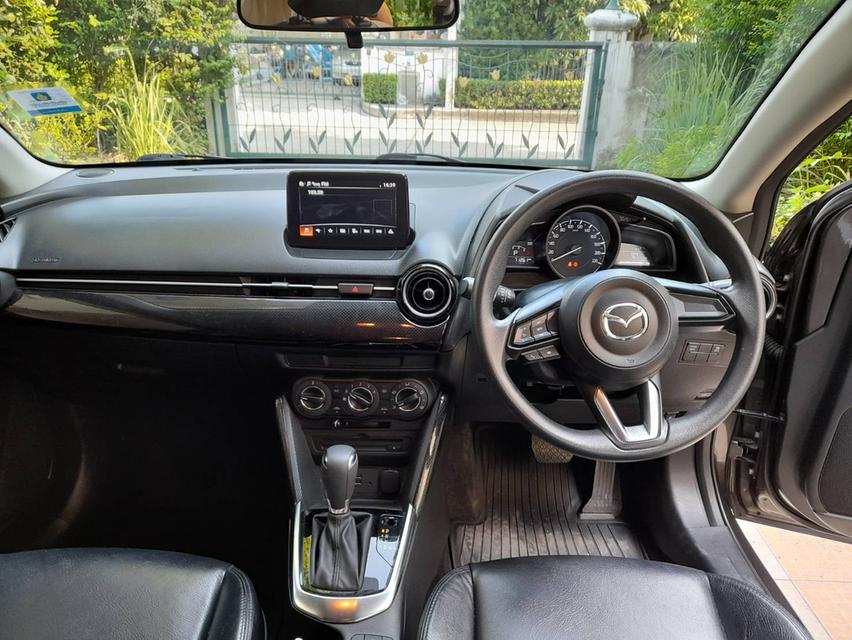 ขาย Mazda 2 diesel 1.5 Skyactiv-D Standard ปี 2017 ไมล์ 71,000-72,000 6