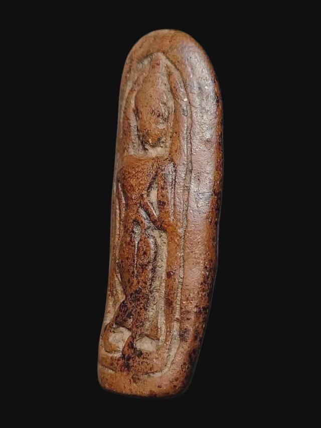 พระกรุกำแพงเพชร ลีลา 2