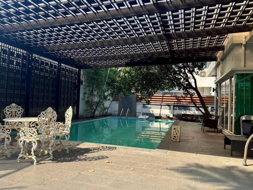 Sale / Rent Grand Bangkok boulevard Kasert- Nawamin 129 square wah. With a bid swimming pool. 5 bedrooms 7 bathrooms Fully furnished Sale 30 Million 5