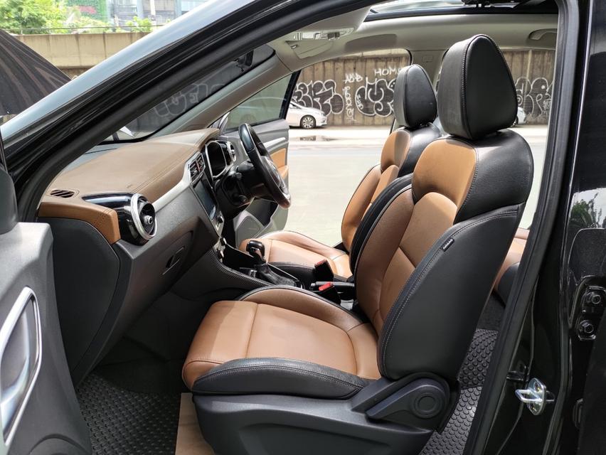 ขายรถ MG ZS 1.5X Sunroof ปี 2018 สีดำ เกียร์ออโต้ 16