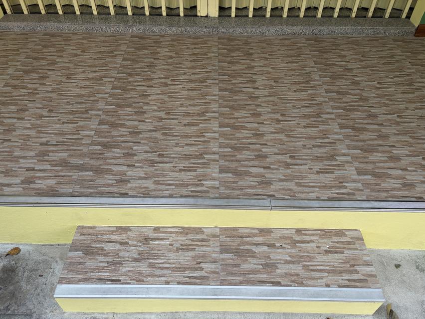 ให้เช่าพื้นที่ขายของหน้าบ้าน หน้าตลาดเช้ากิตติ (เซนหลุยส์ 3) สาทร ซอยจันทน์ 18/7  >> ใกล้ 7-Eleven 2 ที่ >> ใกล้เกี๊ยวหยวนจี  >> ใกล้สำนักงานเขตสาทร 4