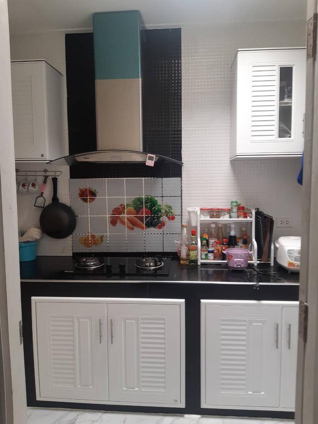 ขายทาวน์เฮ้าส์ 2 ชั้น พร้อมอยู่ ทำเลติวานนท์–ปากเกร็ด 17