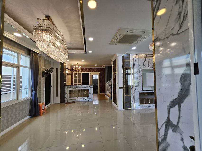 บ้านหัวมุม ทิศใต้ลมดีทั้งปี ตกแต่ง Modern Luxury พร้อมอยู่ (เจ้าของขายเอง) 4