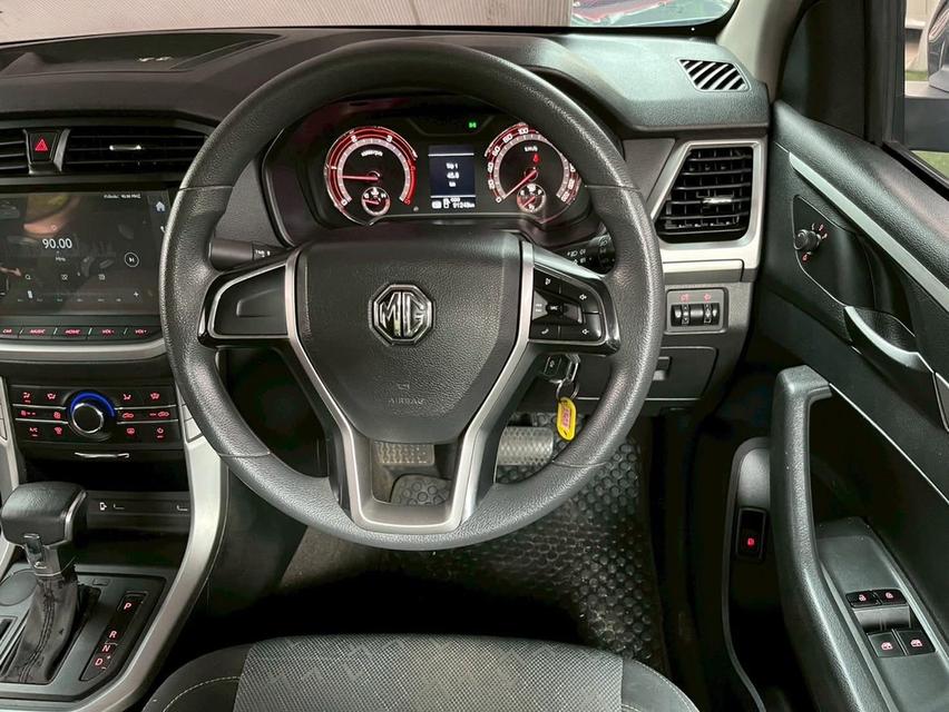 ~MG EXTENDER GIANTCAB เครื่อง 2.0 GRAND-D {กระจังหน้าเก่า} เกียร์AUTO ปี 2023