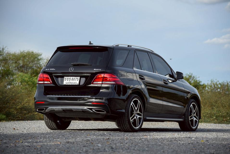 รหัสรถ CBL6075 Mercedes-Benz GLE500e 4Matic AMG Dynamic W166 AT 2018 3