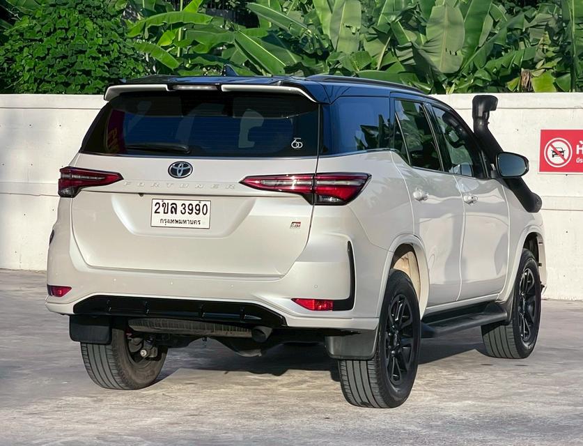 Toyota Fortuner 2.8GR 4wd ปี22