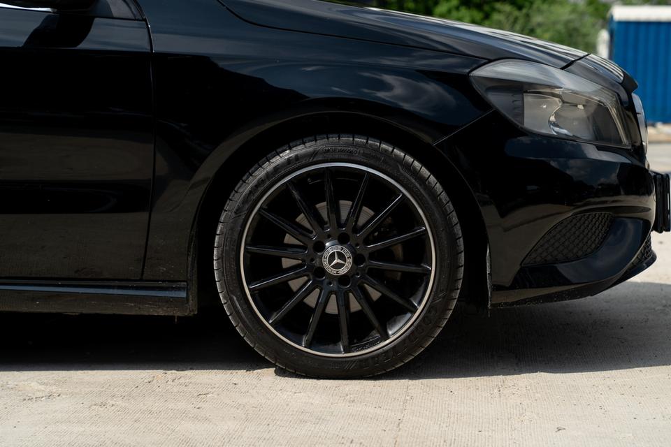 รหัสรถ 67GG5675 📞Mercedes #Benz #A180 ปี 2015 รูปที่ 8