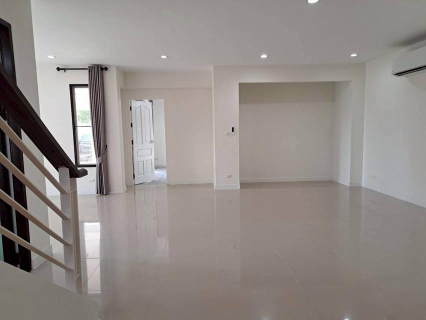 ขาย/ให้เช่า บ้านเดี่ยวหลังมุม รีโนเวทใหม่ 20