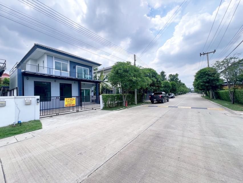 ขายบ้านเดี่ยว 2 ชั้น หมู่บ้านเซนโทรรังสิตคลอง 4 ( Centro Rangsit Klong4-Wongwaen ) ใกล้ทางด่วนวงแหวนมอเตอร์เวย์ ใกล้ฟิวเจอร์พาร์ครังสิต 3