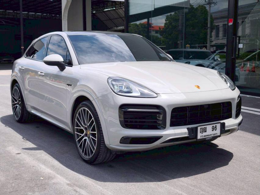 รหัสรถ KPV96 2023 PORSCHE CAYENNE 3.0 E-HYBIRD สี Crayon 3