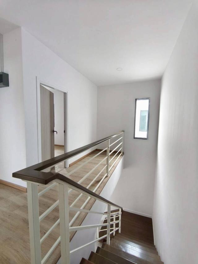 แอทไนซ์ วัชรพล 9 - ทาวน์โฮม 3 ชั้น พร้อมอยู่ ใกล้รถไฟฟ้า