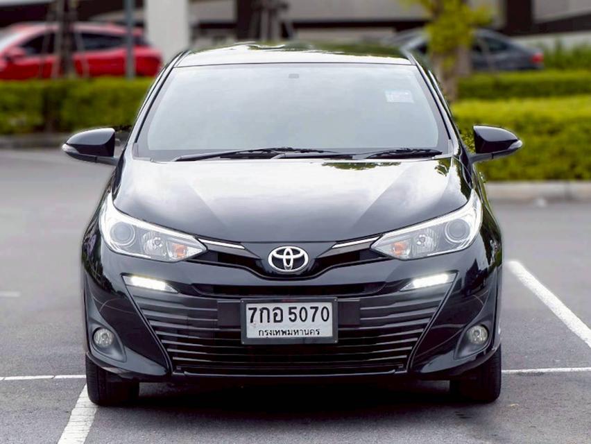 Toyota Yaris ativ 1.2 E สีดำ ปี 2018