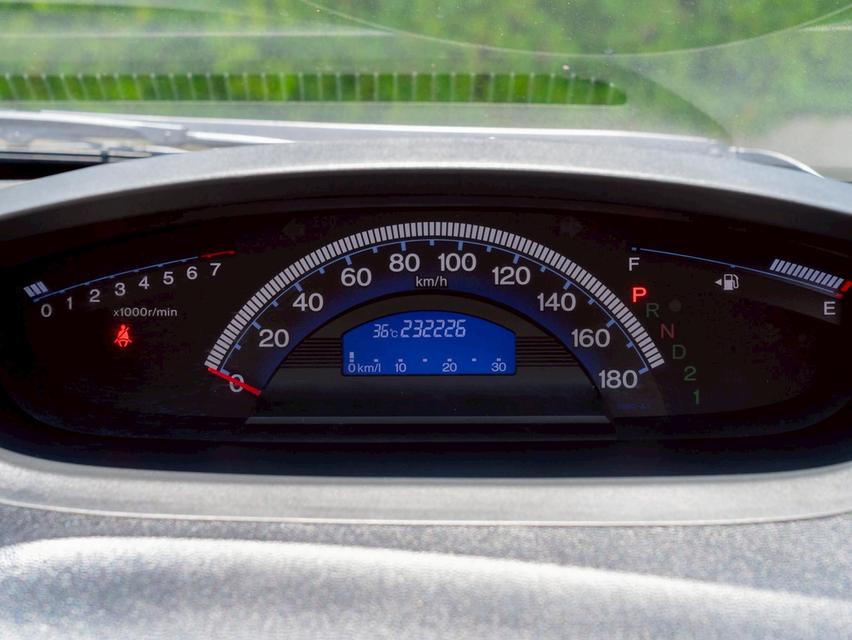 Honda Freed 1.5 EL ปี 2012 จด 15 รูปที่ 15