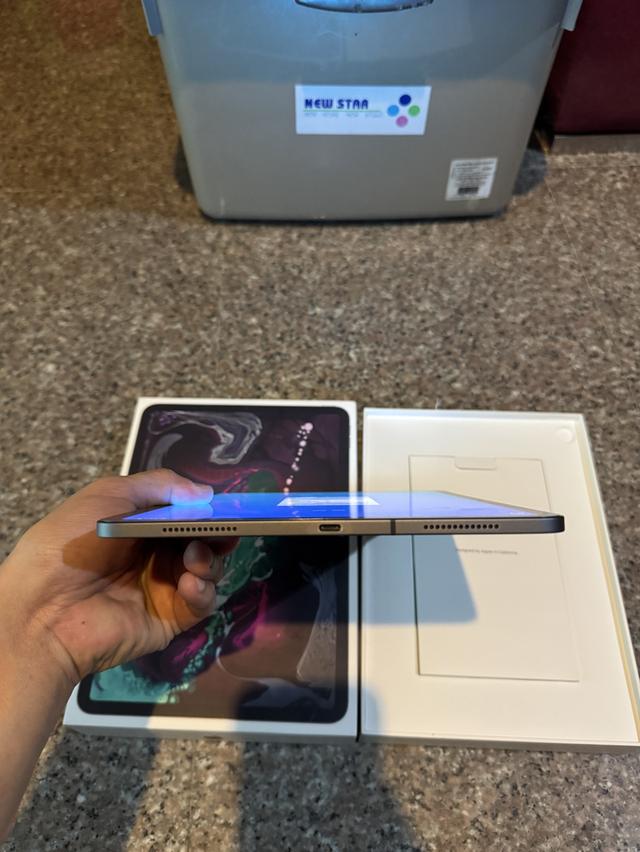 ขายiPadPro11นิ้วสีSpace Gray256กิ๊กWifi Celluer ใส่ซิมได้ใช้งานดีไร้รอยตกถูกๆ 4