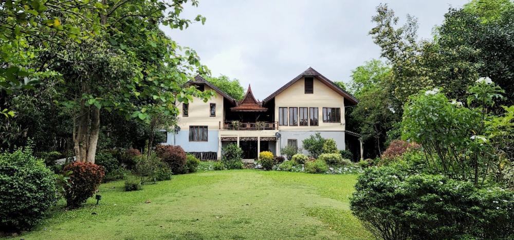 Villa khao yai for sale ขายบ้านพักตากอากาศเขาใหญ่ 3 ไร่ อยู่เส้นธนะรัชต์ ท่าช้างบ้านไร่ หมูสี บ้านสวยพร้อมสวนขนาดใหญ่ ใกล้อุทยานแห่งชาติเขาใหญ่