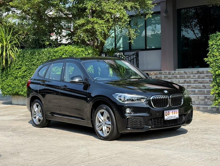 2020 BMW X1 20D MSPORT รถมือเดียวออกป้ายแดง รถวิ่งน้อย เข้าศูนย์ตามระยะ รถไม่เคยมีอุบัติเหตุครับ