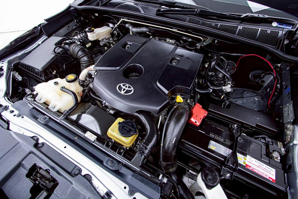 Toyota Fortuner มือสอง ปี2015 13