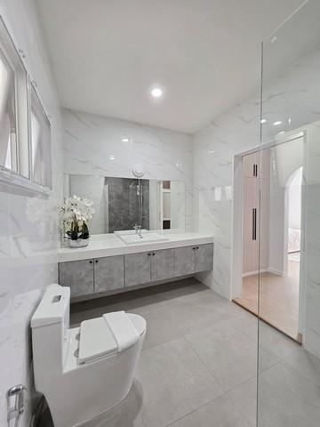 ขายบ้านพูลวิลล่า 2 ชั้น ขายบ้านพร้อมเฟอร์นิเจอร์และ เครื่องใช้ไฟฟ้าทั้งหมด หมู่บ้านกรีนฟิลวิลล่า เขาน้อย พัทยา 7