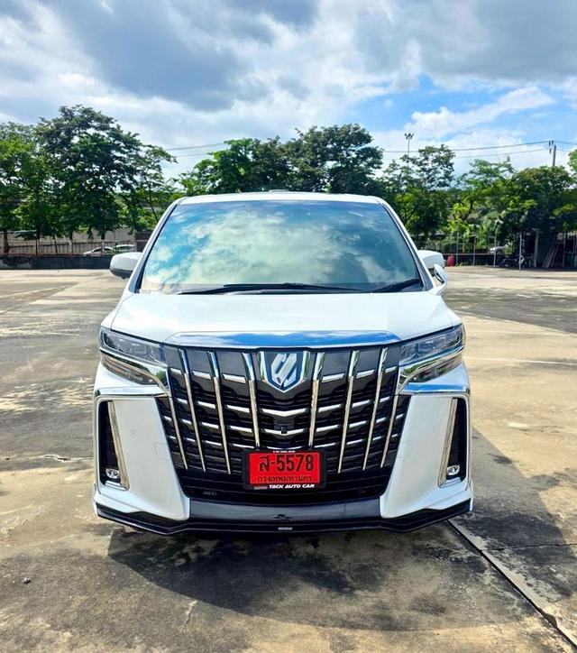 Toyota ALPHARD SRC E-Four สีขาว ปี 2018 ไมล์ 65,000 กม.  2