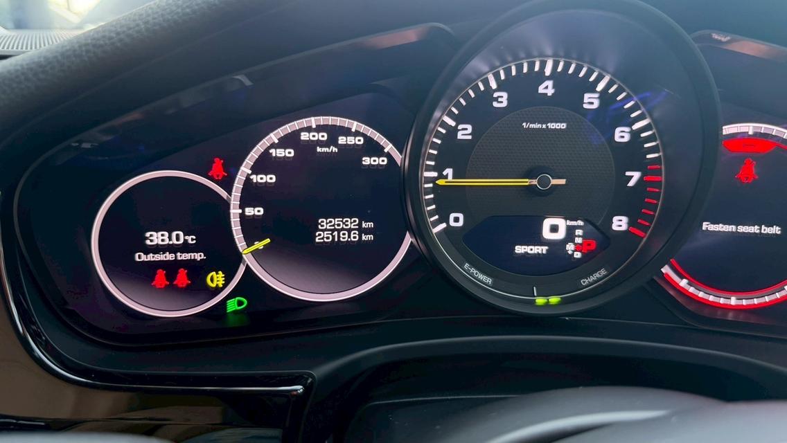 รหัสรถ KPV6241 2021 PORSCHE PANAMERA 4 E-HYBRID สี GT Silver รูปที่ 6