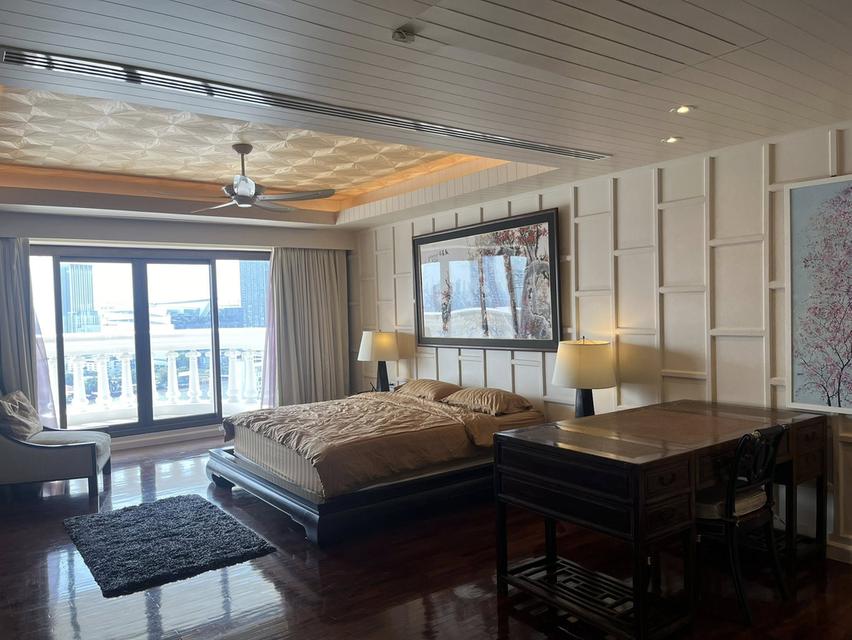 Penthouse at State Tower SILOM road 19