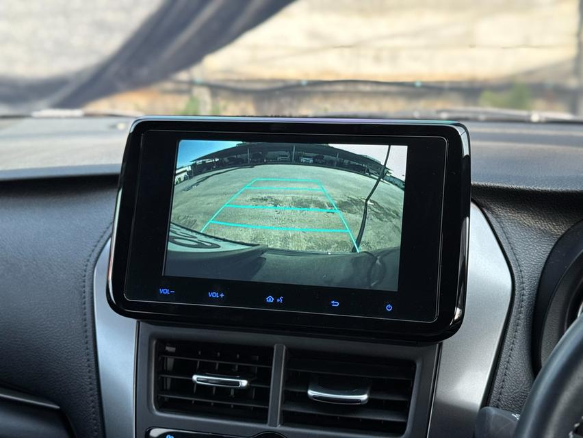 TOYOTA NEW YARIS Hatchback 4dr Smart CVT 4sp FWD 1.2i Y2024 สีเทาดำ ออโต้ รูปที่ 12