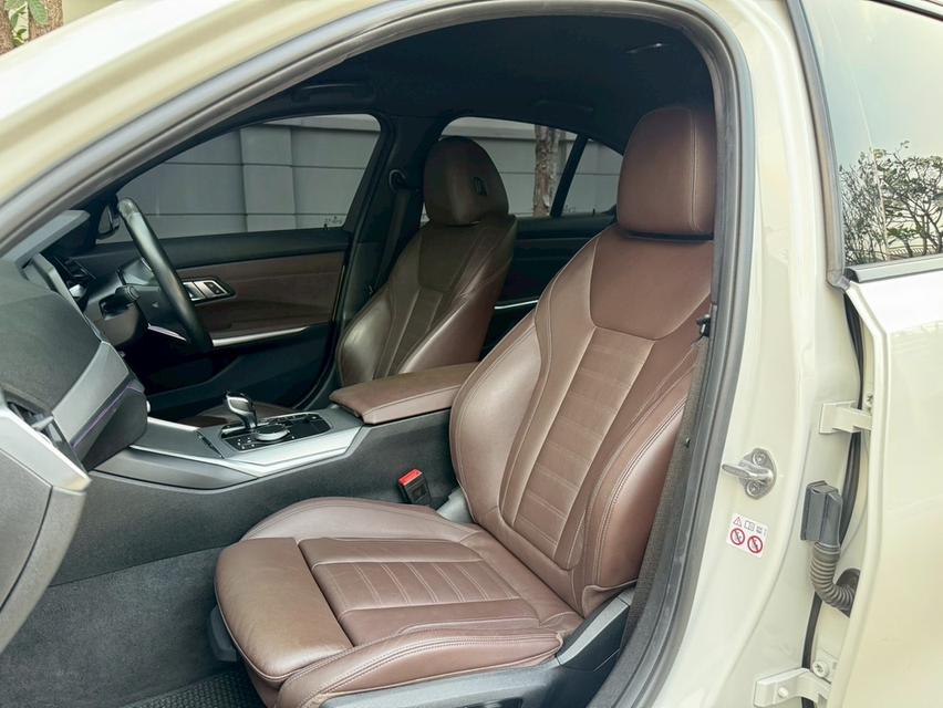 รหัสรถ AVA1843 ☃️  BMW 320d Msport Top สุด ปี 2021 รูปที่ 14