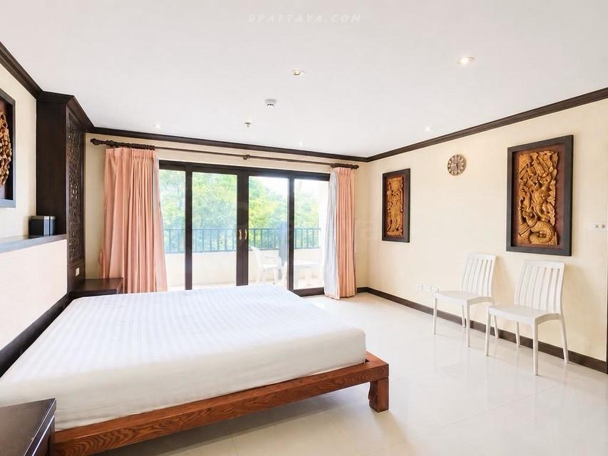 Urgent Sale — Spacious 1-Bedroom Condo at Nirvana, Thappraya RoadSpacious condo for urgent sale at Nirvana on Thappraya Road, located in the Pratumnak 9