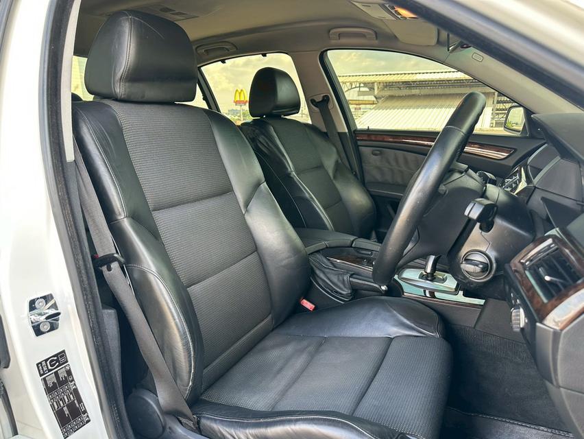 BMW 525i (E60) " LCI " เกียร์ไฟฟ้า 2.5L N/A 6AT  8